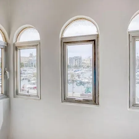 Marina View Apt Slps 9 With Private Terrace & Bbq By 360 Estates *