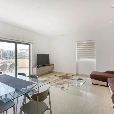 Marina View Apt Slps 9 With Private Terrace & Bbq By 360 Estates Apartment Santa Vennera