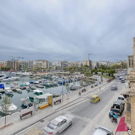 Marina View Apt Slps 9 With Private Terrace & Bbq By 360 Estates Apartment Santa Vennera