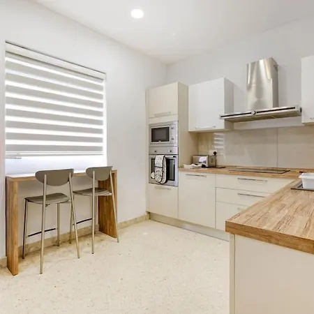 Marina View Apt Slps 9 With Private Terrace & Bbq By 360 Estates Apartment *