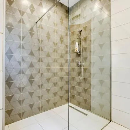 Marina View Apt Slps 9 With Private Terrace & Bbq By 360 Estates Apartment *